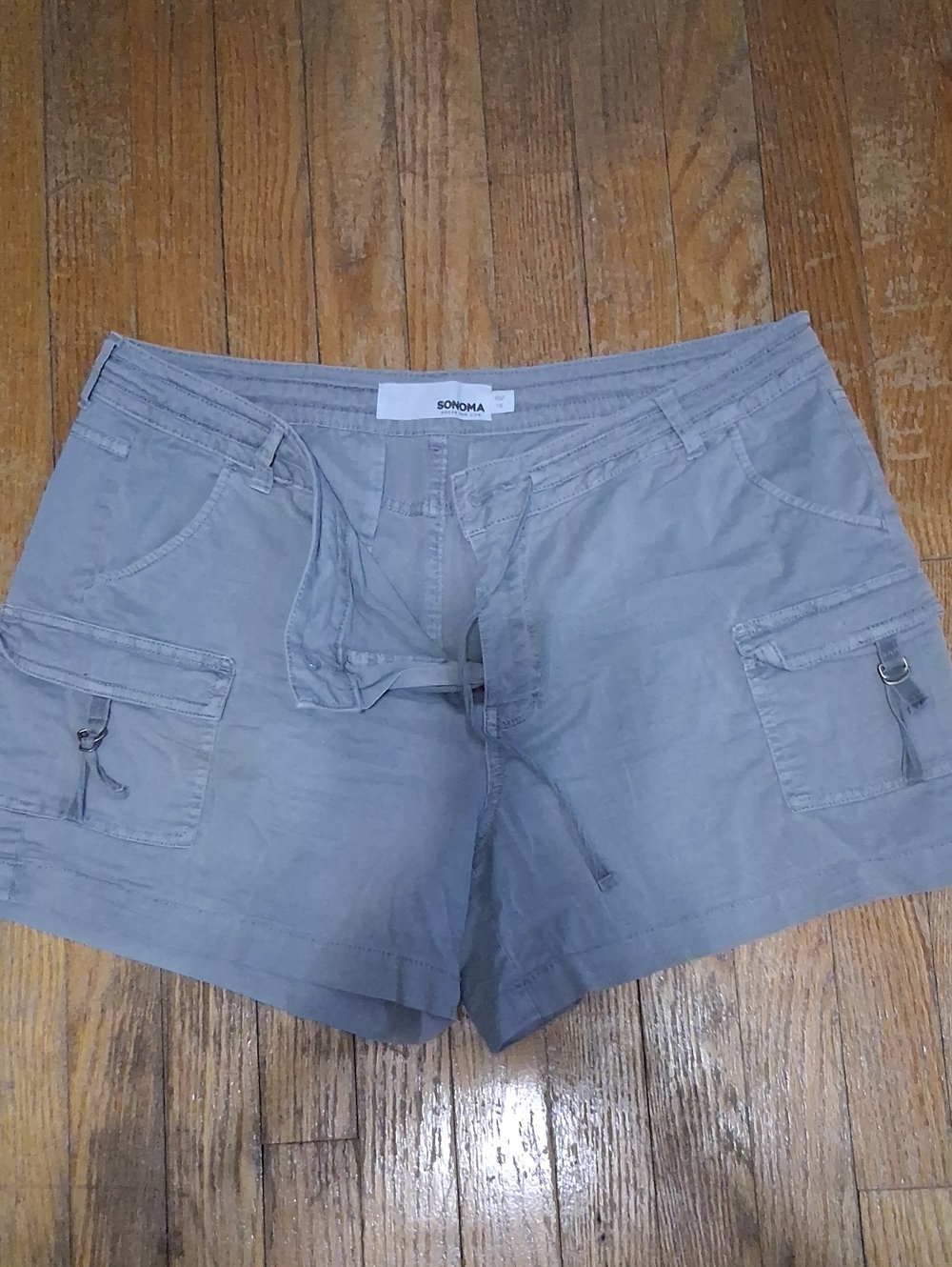 Sonoma Gray Women's Cargo Shorts with Drawstring Waist